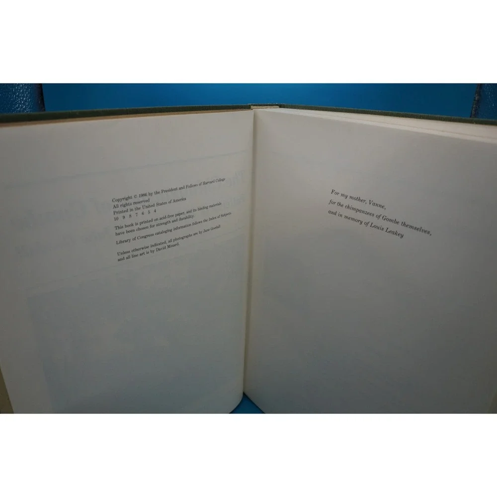 The Chimpanzees of Gombe Patterns of Behavior Jane Goodall 1986 Hardcover Book